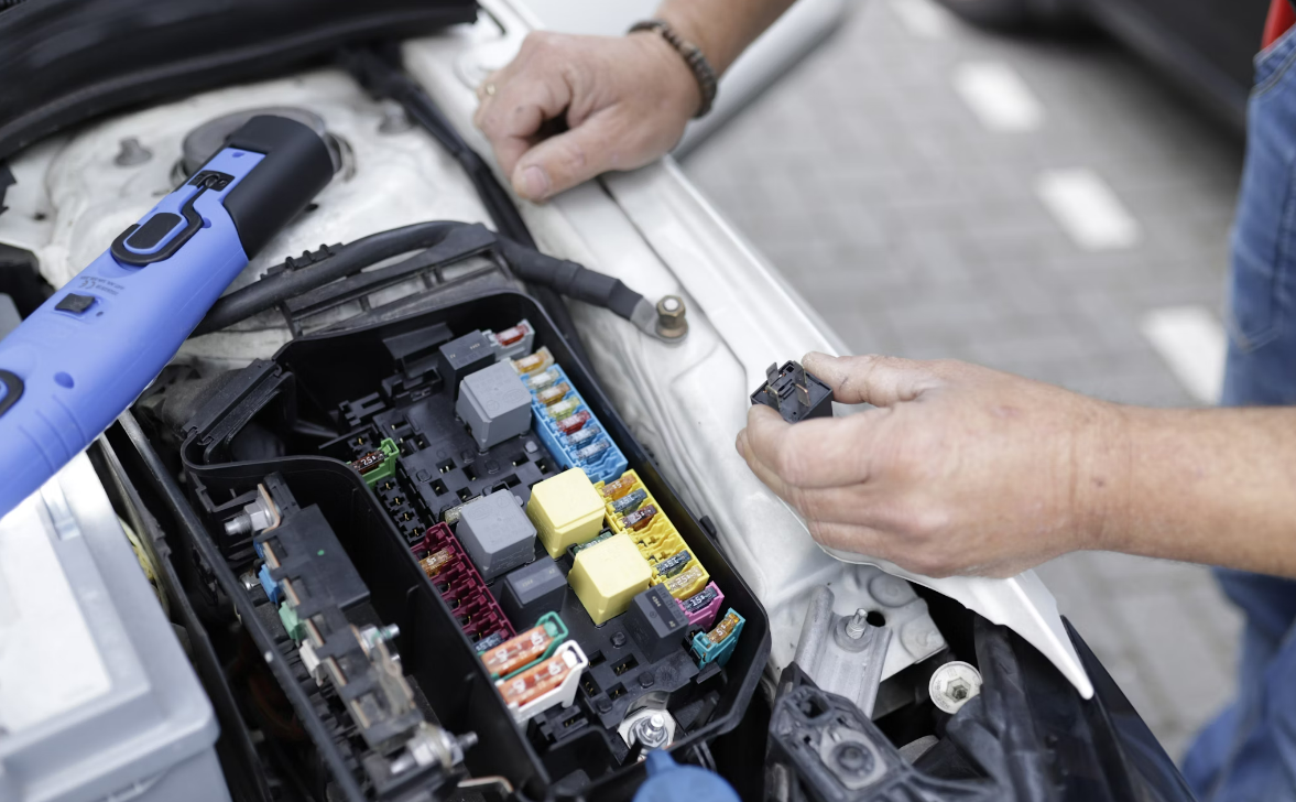 motor fazendo barulho tec tec barulho no motor do carro quando acelera motor fazendo barulho na lenta motor fazendo barulho ao ligar barulho estranho ao ligar o carro como tirar o barulho do motor barulho motor frio barulho ao ligar o motor frio